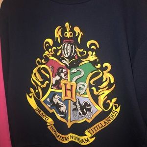 hogwarts sweatshirt